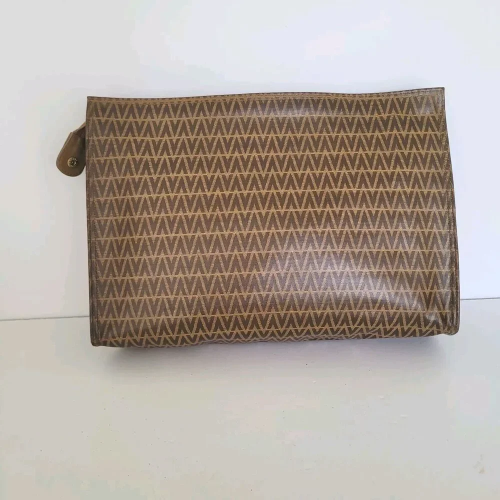 Mario Valentino Bag Clutch Pouch Vintage Handbag Zip‎ Designe Italian Brown Logo